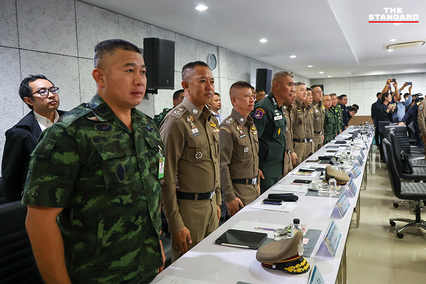 ภูมิธรรม ลงพื้นที่ตรวจเยีชายแดนแม่สอด พร้อมคณะ 