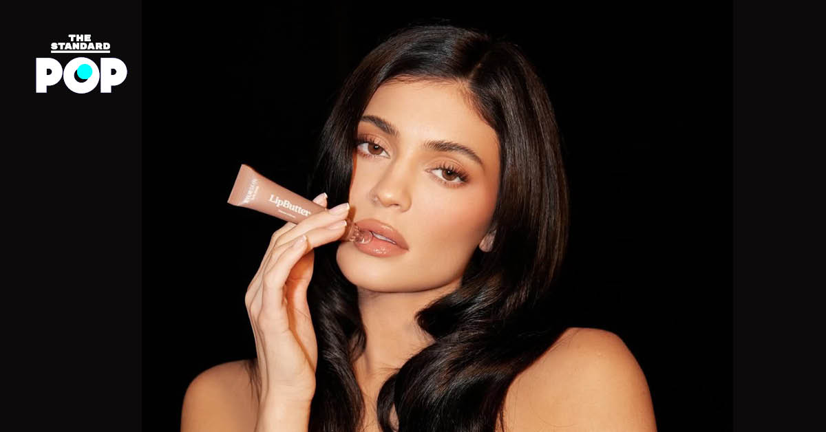 Kylie Jenner อวดริมฝีปากสวยกับลิปบัตเตอร์เฉดใหม่ Toasted Marshmallow