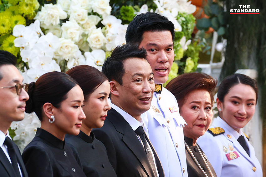 พิธีพระราชทานเพลิงศพ ‘พจนีย์ ณ ป้อมเพชร’ มารดาคุณหญิงพจมาน