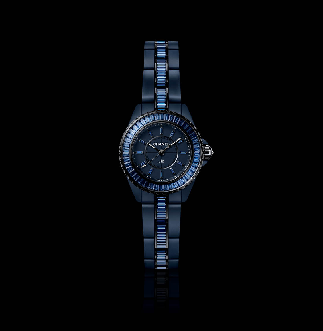 J12 BLEU เรือนเวลาไอคอนิก CHANEL