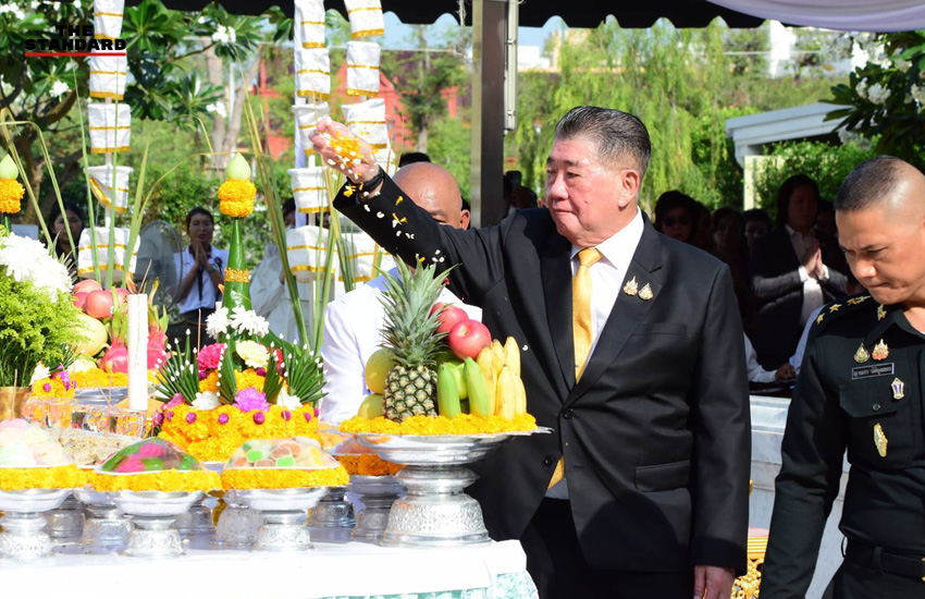 บวงสรวงสถาปนาองค์พระหลักเมืองครบรอบ 243 ปี 