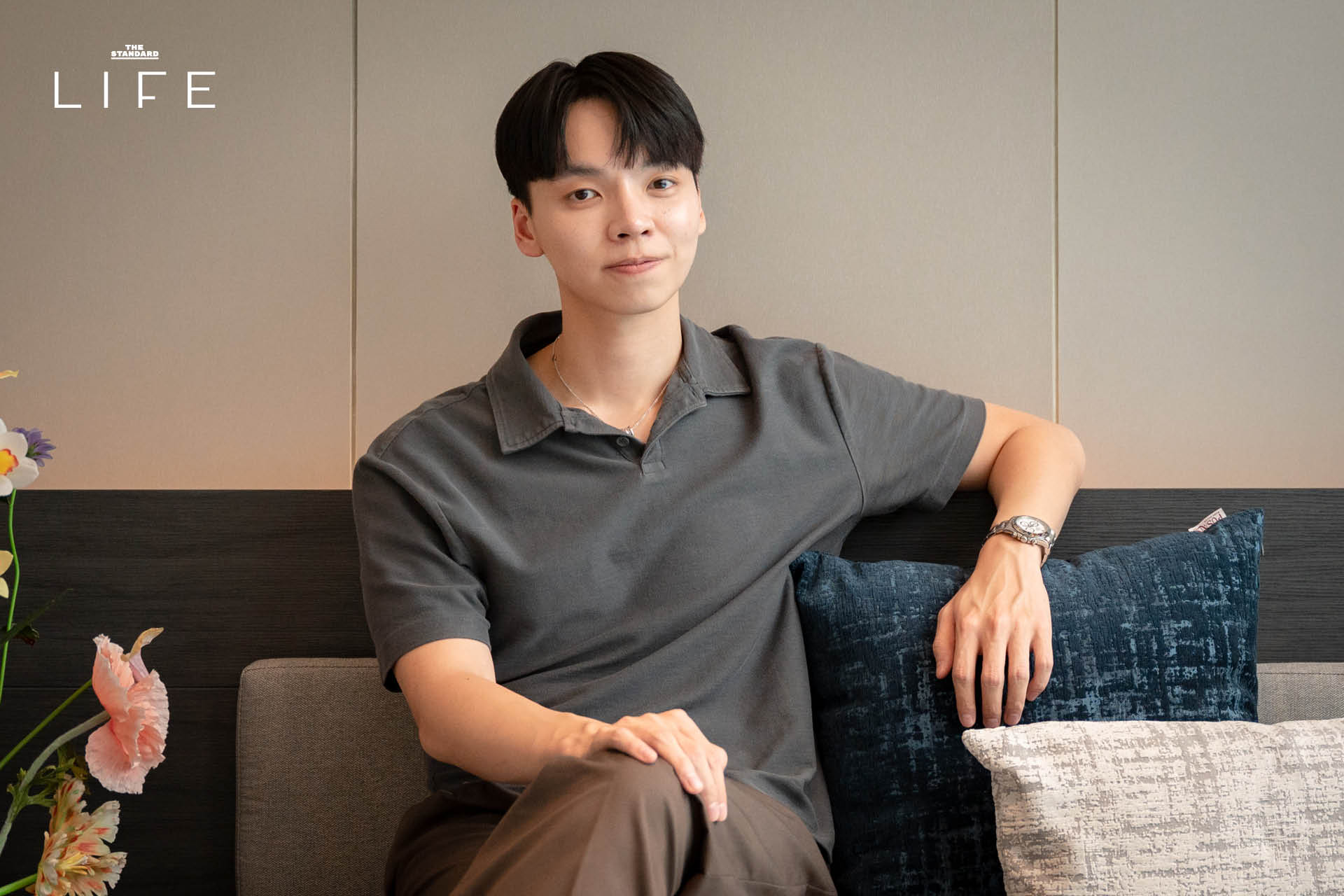 หมอเชิ้ต ผู้เชี่ยวชาญผมร่วงและผมบางชื่อดังในโซเชียล