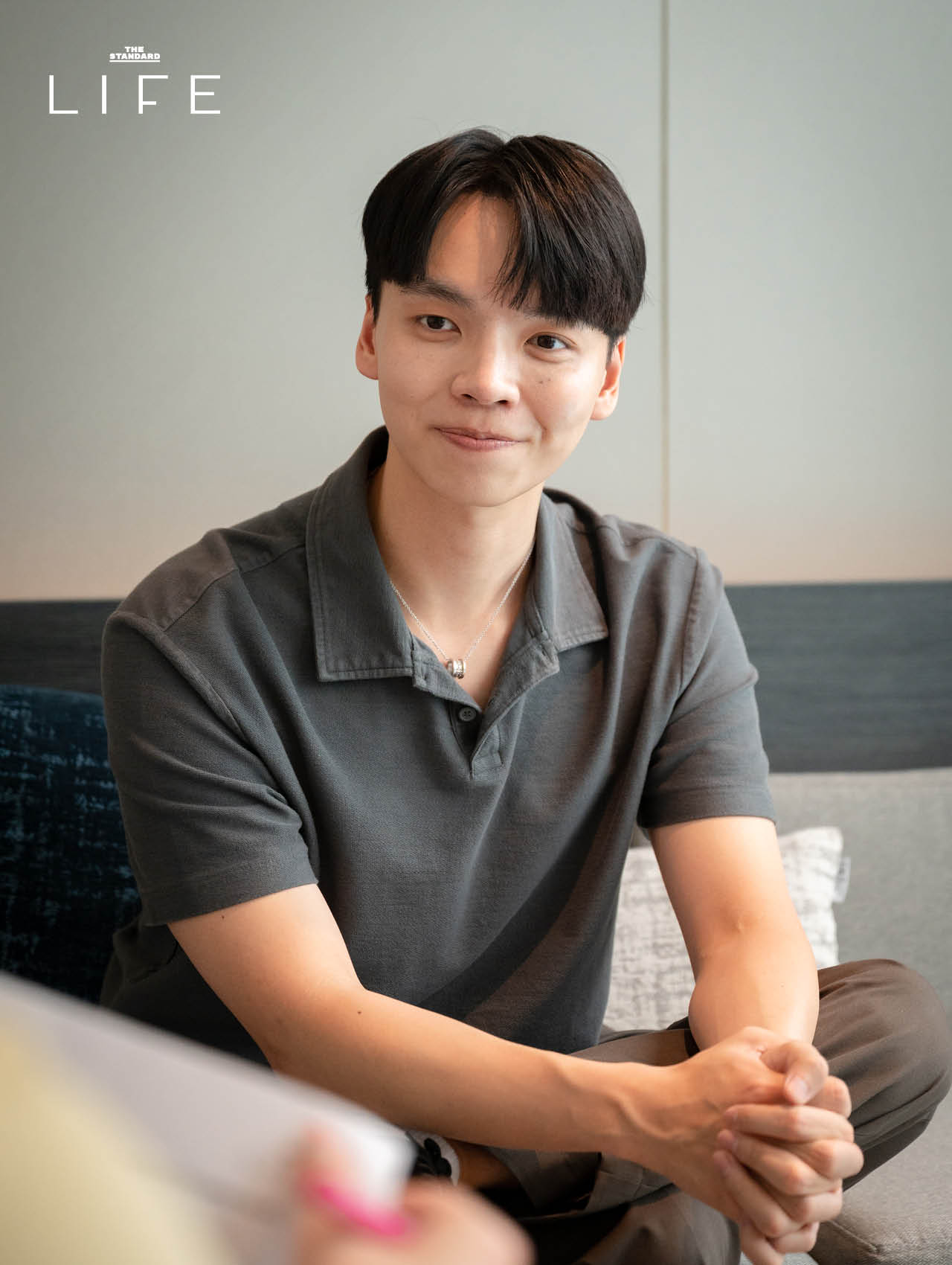 หมอเชิ้ต ผู้เชี่ยวชาญผมร่วงและผมบางชื่อดังในโซเชียล