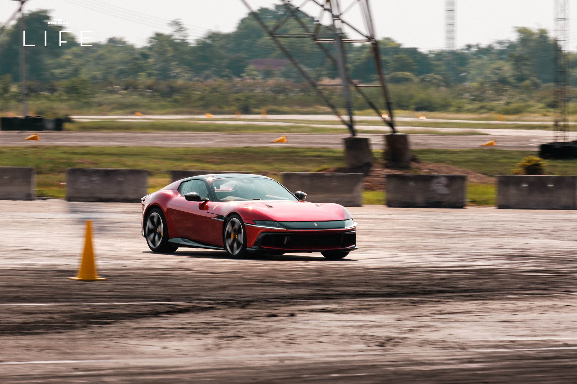 Ferrari 12Cilindri Spider