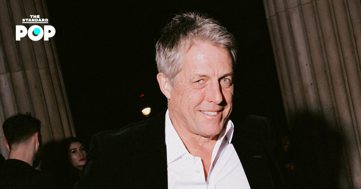 Hugh Grant นักแสดงวัย 64 ปี วิจารณ์ระบบการศึกษาอังกฤษที่ให้นักเรียนใช้แล็ปท็อป Chromebook ในการเรียนการสอน