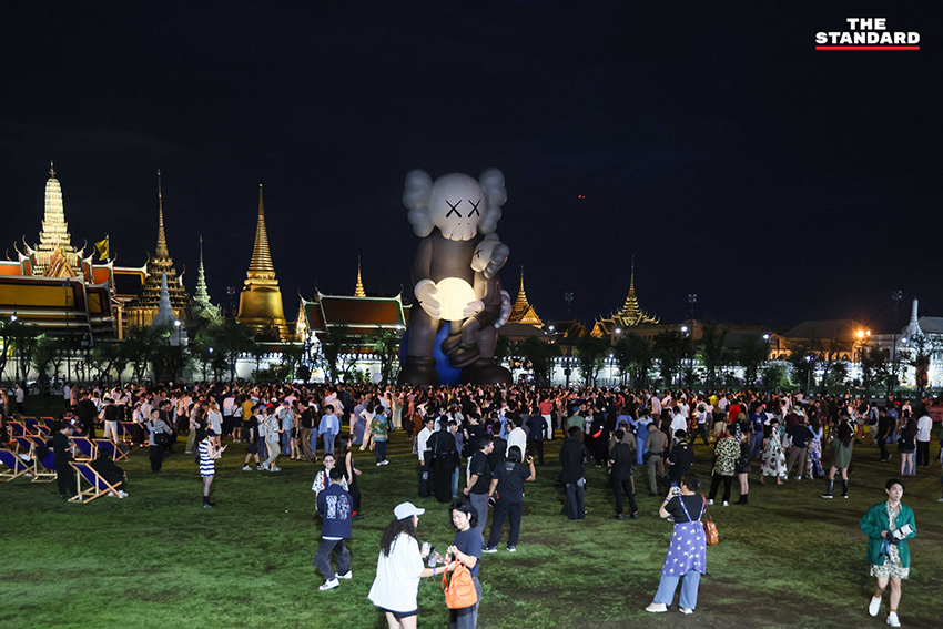 KAWS: HOLIDAY THAILAND