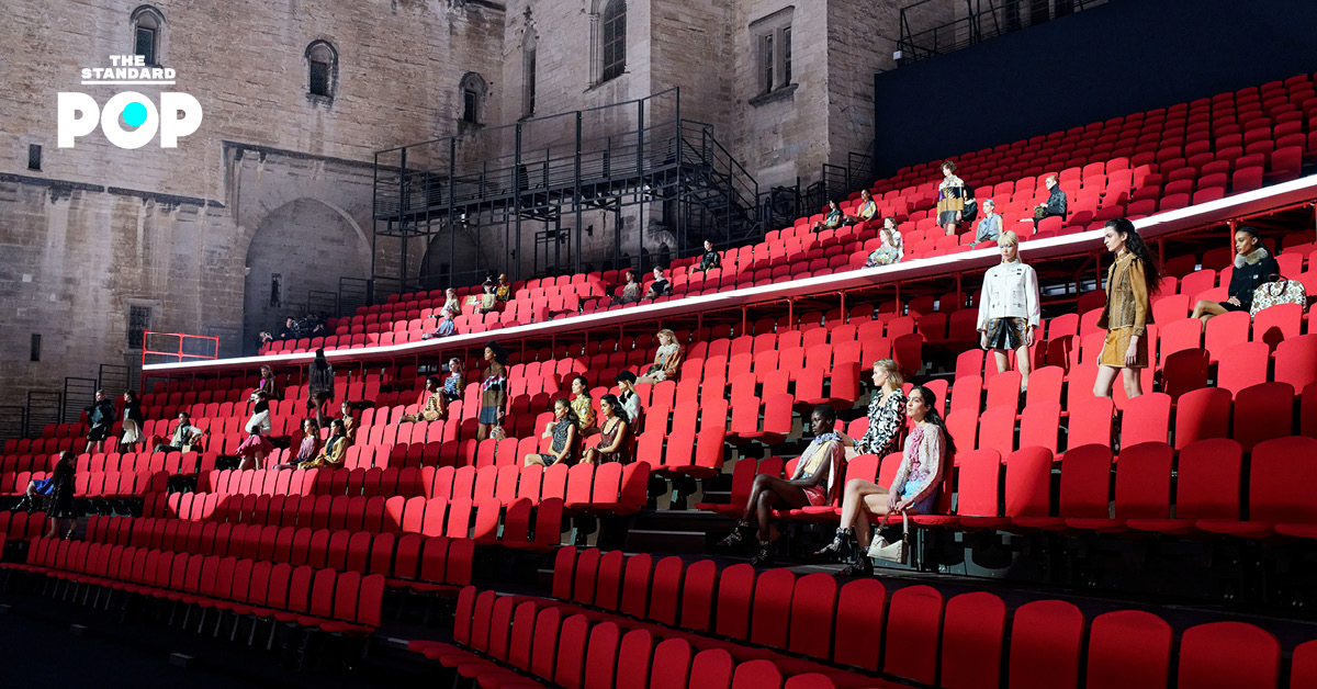 รันเวย์ Louis Vuitton Cruise 2026 ณ Palais des Papes