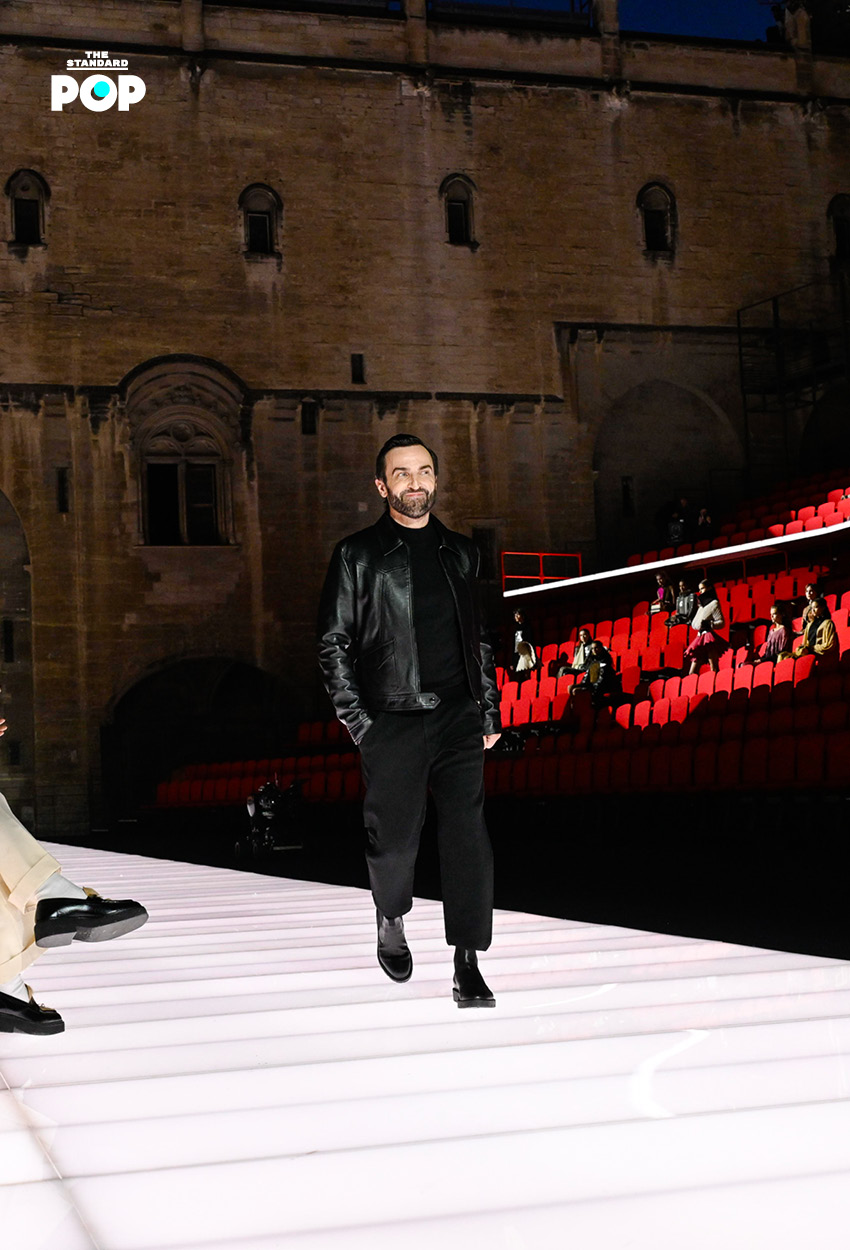 รันเวย์ Louis Vuitton Cruise 2026 ณ Palais des Papes