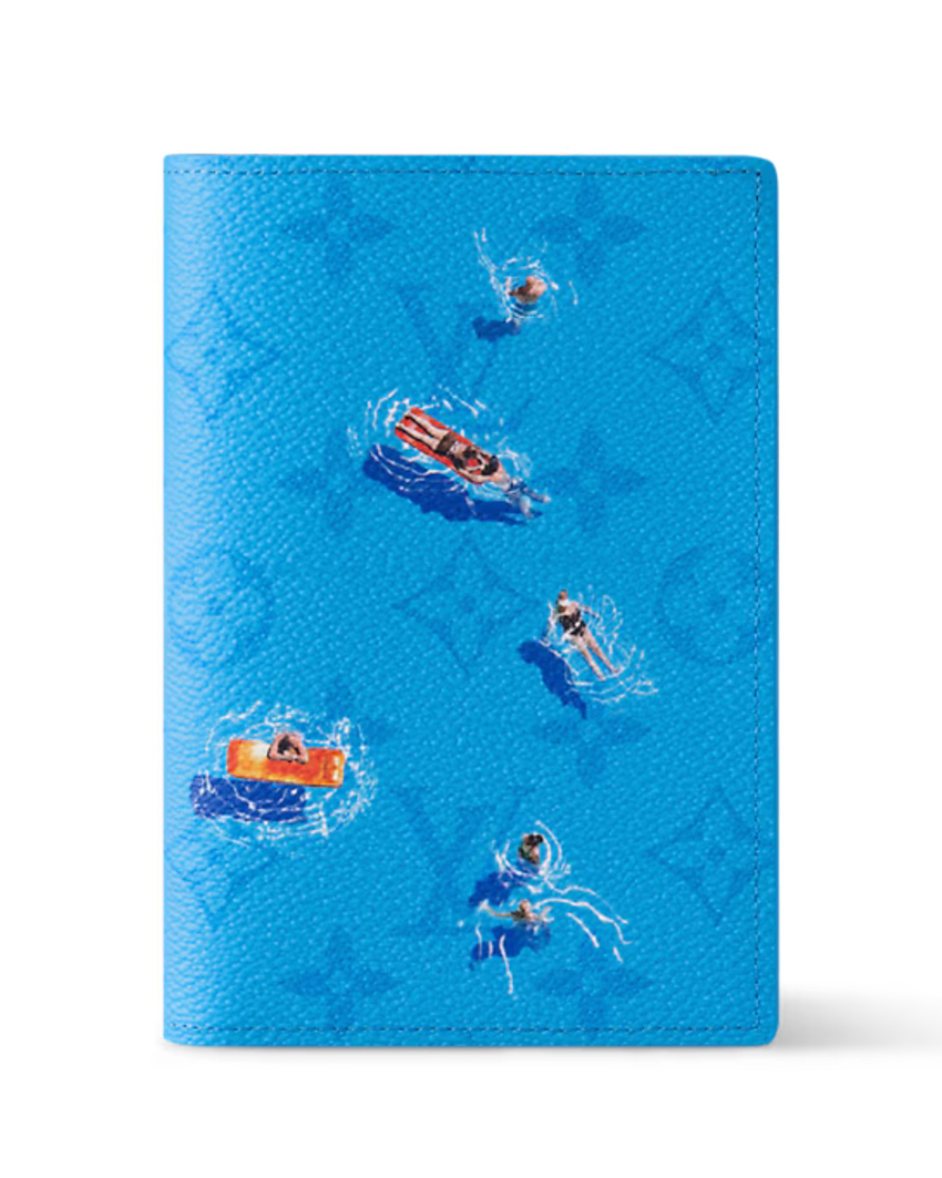 กระเป๋าสตางค์ Louis Vuitton ลายกีฬาโทนสีเขียว