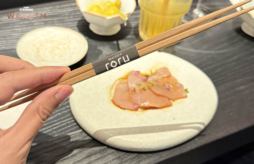 บรรยากาศร้าน Maison RORU ชั้น B1 Velaa หลังสวน