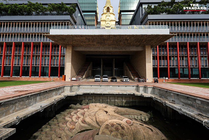 ภาพบรรยากาศภายในอาคารรัฐสภา สัปปายะสภาสถาน แสดงให้เห็นพื้นที่ที่เสนอของบประมาณปรับปรุงเกือบพันล้านบาท