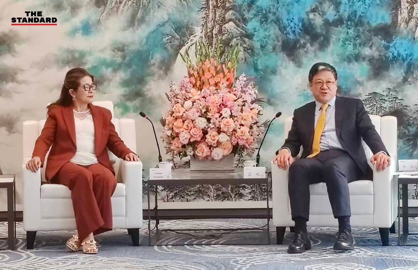 คุณหญิงสุดารัตน์พร้อมคณะนักธุรกิจไทยที่เซินเจิ้น