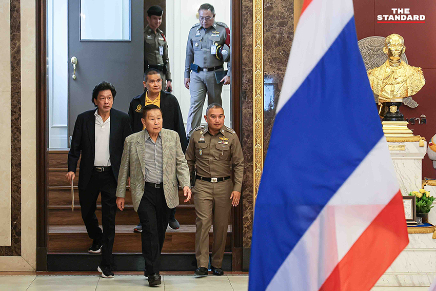 เสรีพิศุทธ์ แจ้งความดำเนินคดีฮุนเซน
