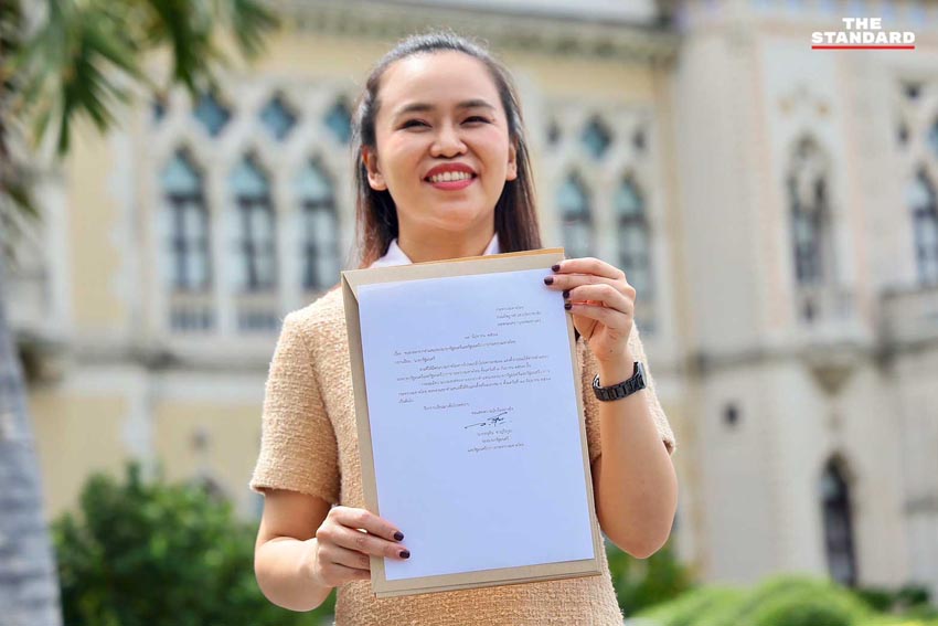 รัฐมนตรีภูมิใจไทยยื่นหนังสือลาออกถึงทำเนียบ