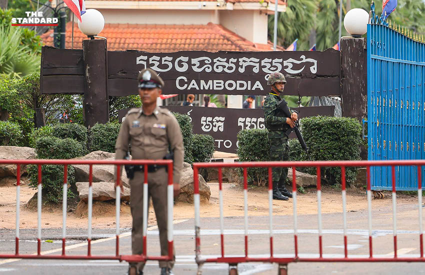 เจ้าหน้าที่ตำรวจ กำลังพลทหาร ที่ฐานปฏิบัติการกองกำลังสุรนารี