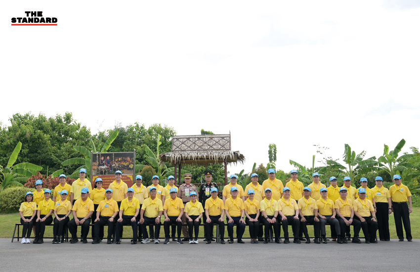 แพทองธารเยี่ยมศูนย์จิตอาสา 904 พร้อม ครม.