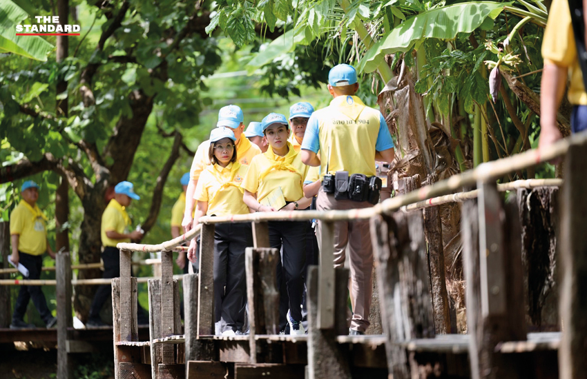 แพทองธารเยี่ยมศูนย์จิตอาสา 904 พร้อม ครม.