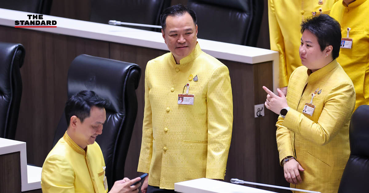 โฆษกพรรคภูมิใจไทยแถลงข่าวยื่นญัตติอภิปรายไม่ไว้วางใจนายกรัฐมนตรีในสภา ชี้กระทบความมั่นคงของรัฐ
