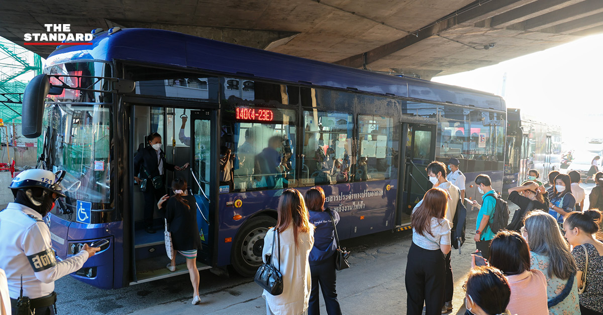cabinet-ev-bus-redline