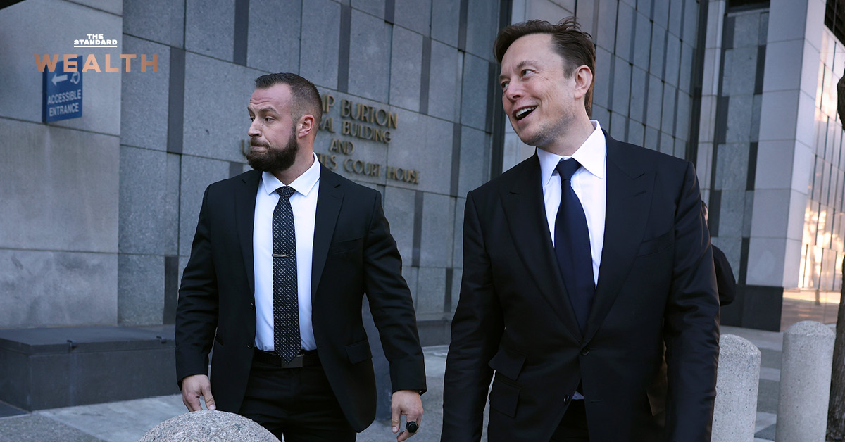 นักลงทุนเรียกร้อง Elon Musk กลับมาทำงานเต็มเวลาเพื่อกอบกู้วิกฤต Tesla