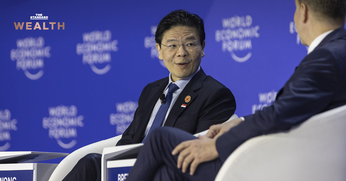ลอว์เรนซ์ หว่อง นายกรัฐมนตรีสิงคโปร์ กล่าวปาฐกถาบนเวที World Economic Forum ที่จีน