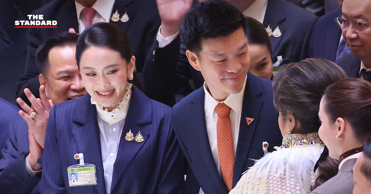 ณัฐพงษ์ เรืองปัญญาวุฒิ ให้สัมภาษณ์สื่อมวลชนเรื่องคลิปเสียงนายกฯ กับฮุน เซน