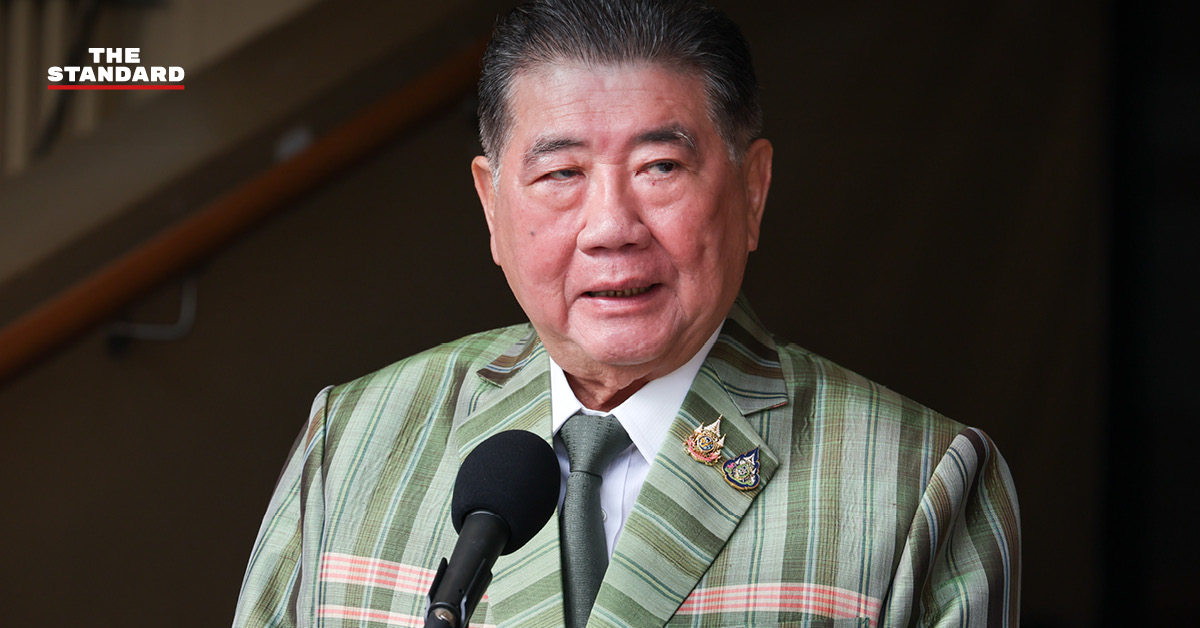 ภูมิธรรม เวชยชัย แถลงข่าวที่ทำเนียบรัฐบาล ปัดข่าวนายกฯ ขอคืนมหาดไทยจากพรรคภูมิใจไทย