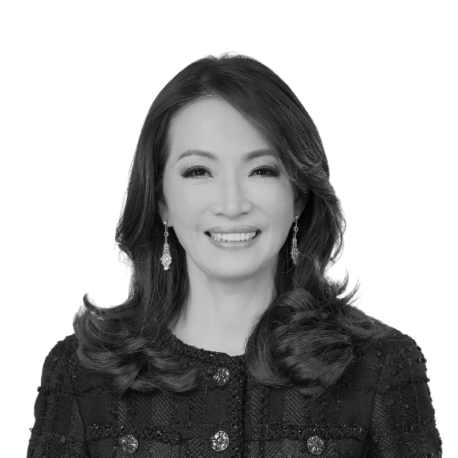 จรีพร
จารุกรสกุล