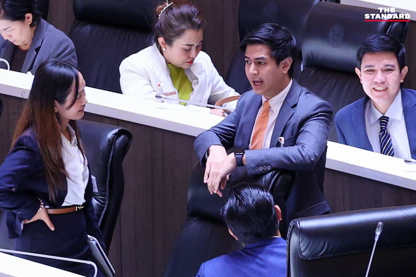 ฉลาด ขามช่วง รองประธานสภาคนที่ 2 พรรคเพื่อไทย