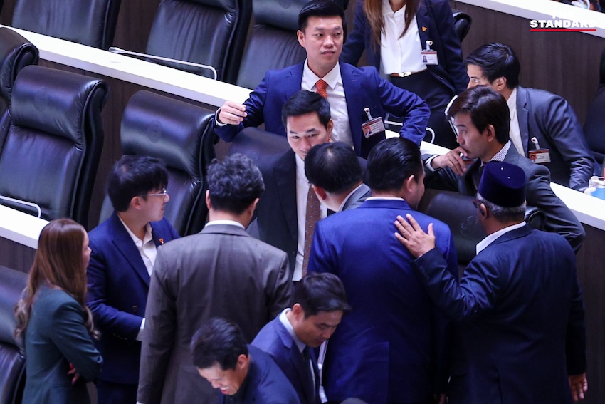 ฉลาด ขามช่วง รองประธานสภาคนที่ 2 พรรคเพื่อไทย