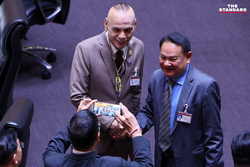 ฉลาด ขามช่วง รองประธานสภาคนที่ 2 พรรคเพื่อไทย
