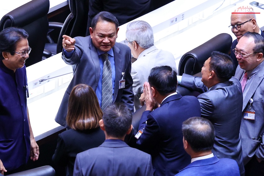 ฉลาด ขามช่วง รองประธานสภาคนที่ 2 พรรคเพื่อไทย