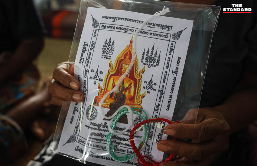พระสงฆ์ลงพื้นที่ศูนย์อพยพชายแดน

