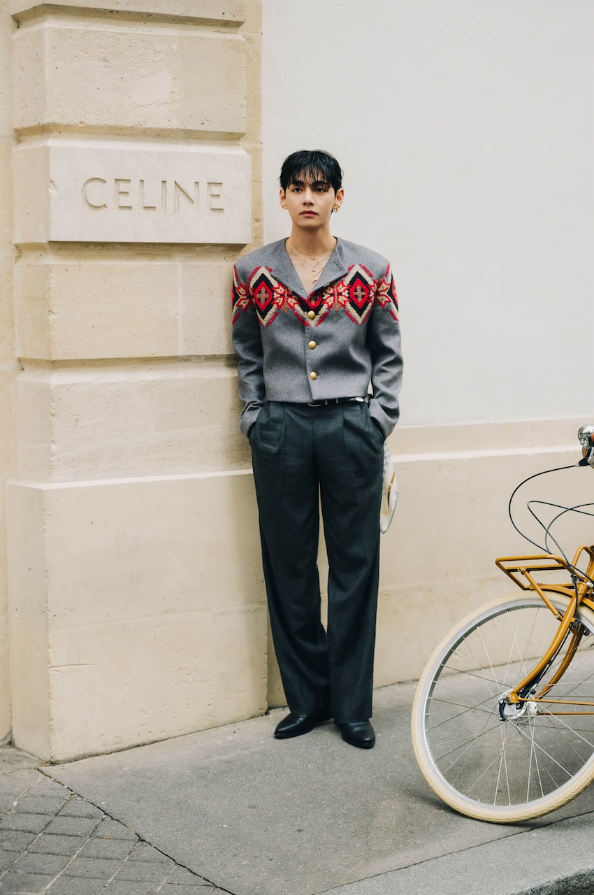 V BTS ปรากฏตัวในแฟชั่นโชว์ CELINE Spring 2026