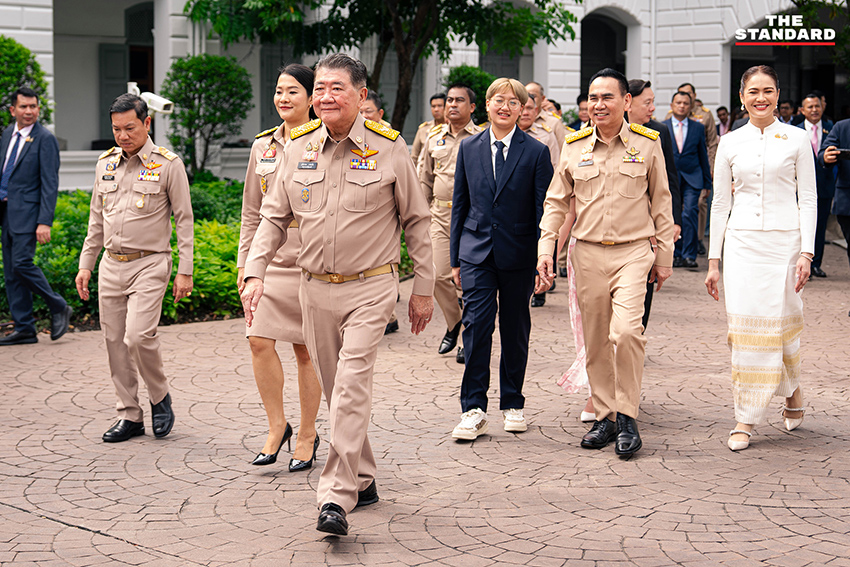 ภูมิธรรม เวชยชัย มอบนโยบายข้าราชการมหาดไทย สั่งห้ามเกียร์ว่างและเตรียมปรับย้ายตำแหน่งใหม่