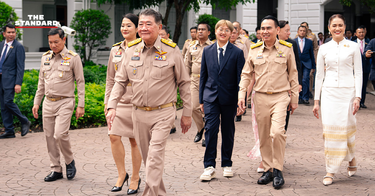 ภูมิธรรม เวชยชัย มอบนโยบายข้าราชการมหาดไทย สั่งห้ามเกียร์ว่างและเตรียมปรับย้ายตำแหน่งใหม่