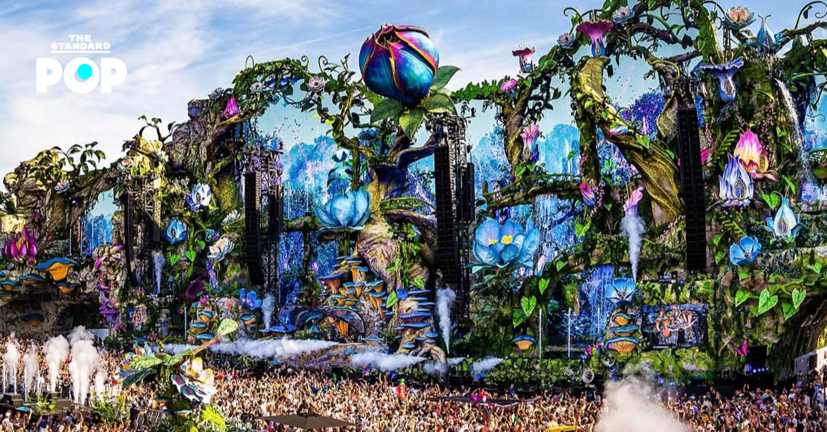 เวทีหลัก Tomorrowland ถูกไฟไหม้ก่อนเริ่มเทศกาล