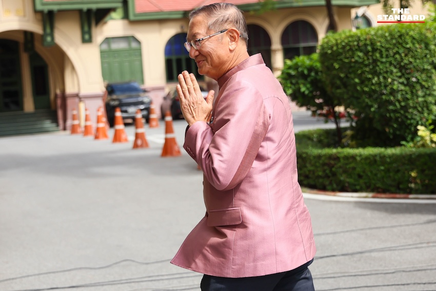 การประชุม ครม. นัดพิเศษ