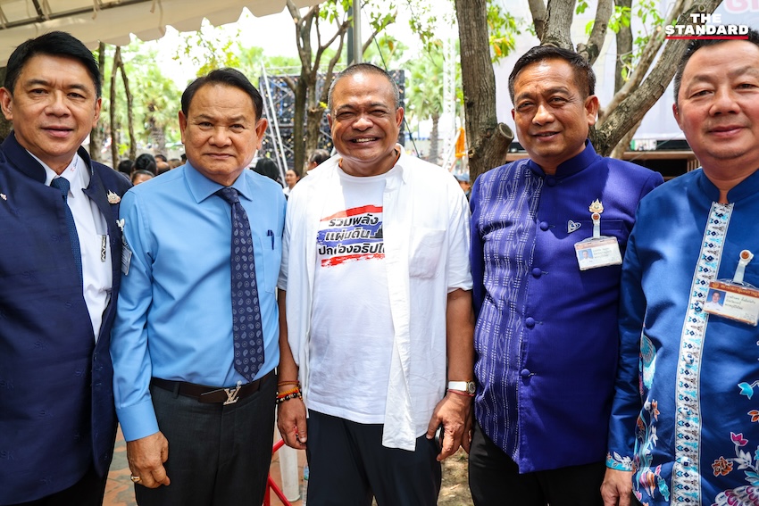 ชุมนุมรวมพลังแผ่นดิน เรียกร้องยกเลิก MOU