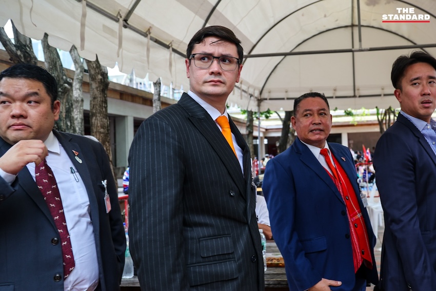 ชุมนุมรวมพลังแผ่นดิน เรียกร้องยกเลิก MOU