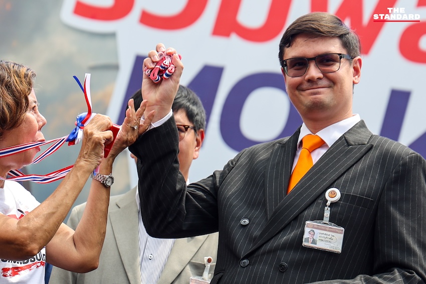 ชุมนุมรวมพลังแผ่นดิน เรียกร้องยกเลิก MOU