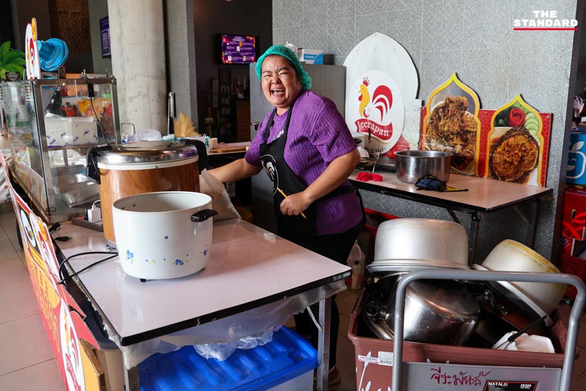  โรงอาหารรัฐสภาปิดตัว