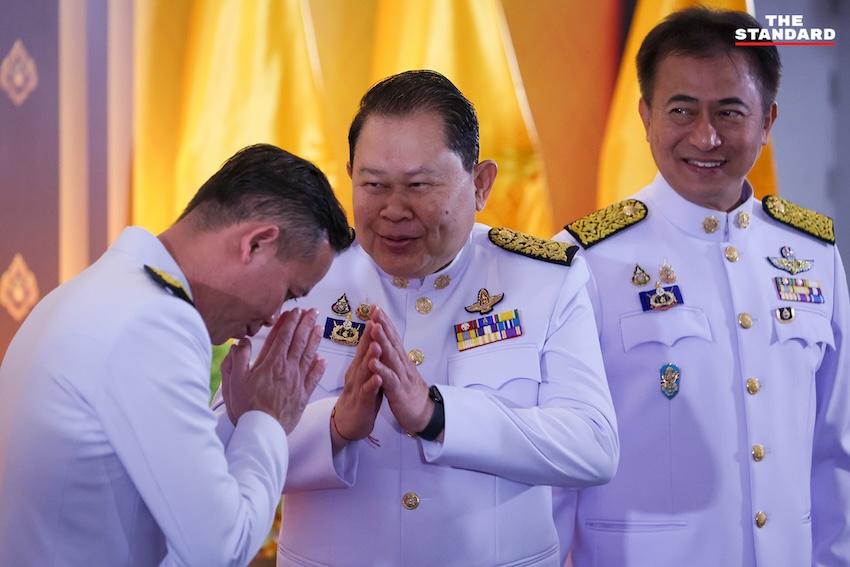  ไชยา พรหมา รองประธานสภาฯ