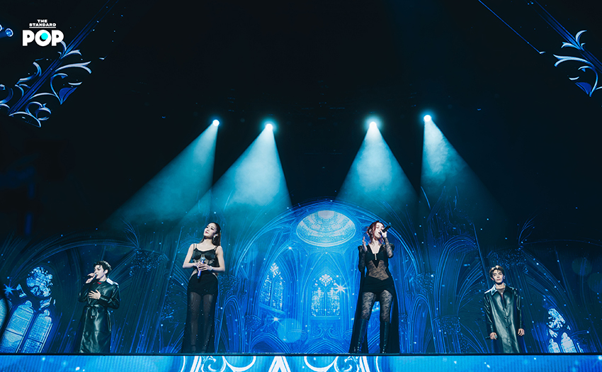 XOXO MULTIVERSE CONCERT