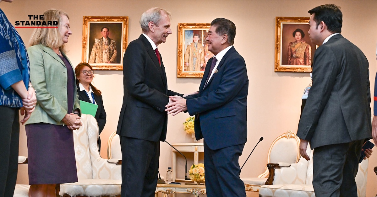 phumtham-us-ambassador-meeting