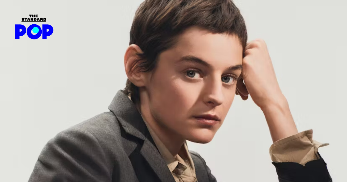 Emma Corrin เปิดตัวน้ำหอม Miu Miu Miutine แคมเปญใหม่