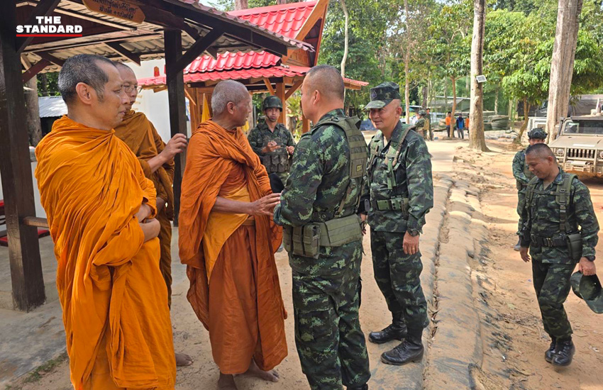 แม่ทัพภาค 2 พล.ท.บุญสิน ตรวจเยี่ยมภูมะเขือ