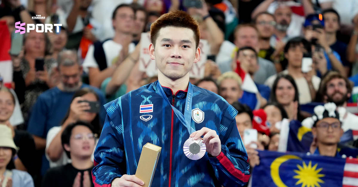 วิว กุลวุฒิ วิทิตศานต์ ลงแข่งขันแบดมินตันที่ Porte de La Chapelle Arena ศึกชิงแชมป์โลก 2025