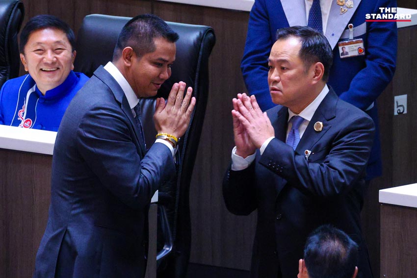 การประชุมสภาฯ โหวตนายกฯ