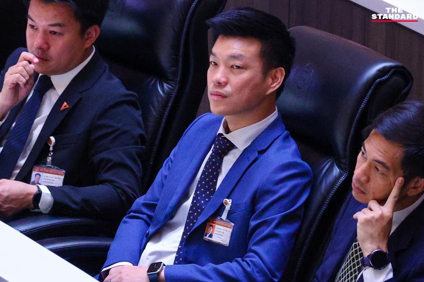 การประชุมสภาฯ โหวตนายกฯ